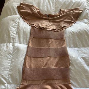 Off shoulder bandage dress